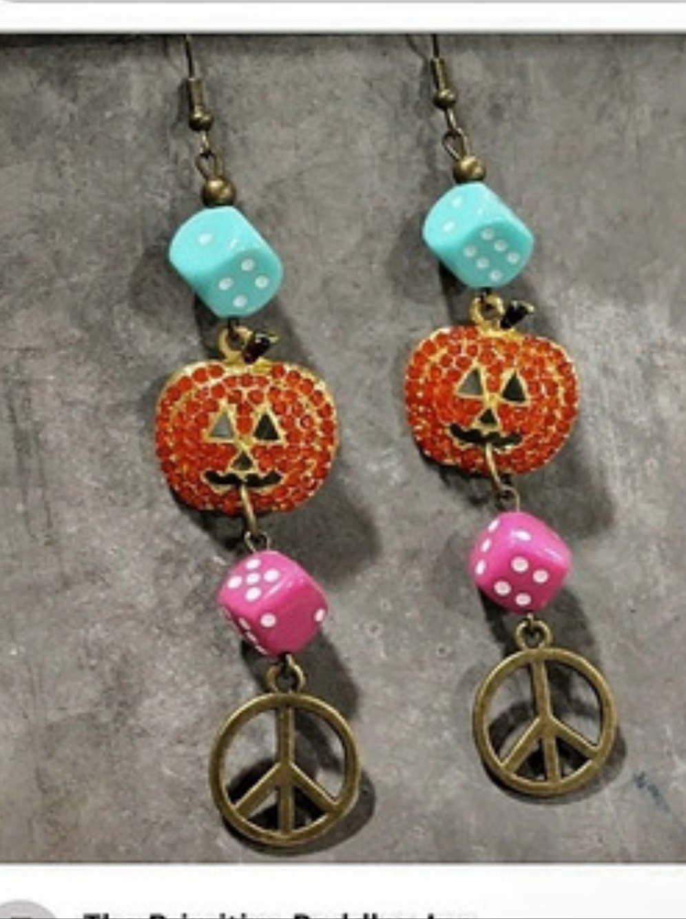 NEW Pumpkin Season Dangle Earrings🎃 SEASON MUST; Only 1 Set Available Handmade
